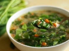  Soup with leaves of burnet