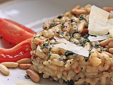  Pine nuts in combination with cereals