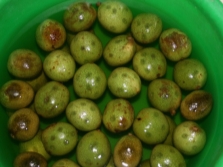  Green walnuts for jam