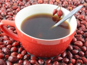  Rosehip Compote - cadangan penggunaan, faedah dan kemudaratan minuman