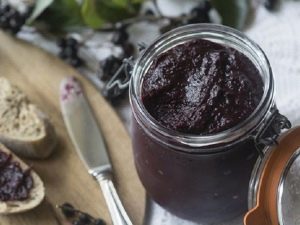  Chokeberry Jam