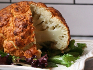  How to cook cauliflower in the oven?