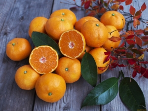  Orange - fruit or berry, with which it is better to combine and how to choose?