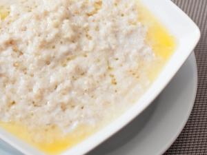  Calorie oatmeal with milk and its composition