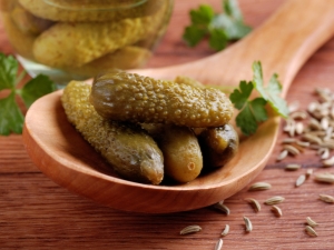  Gherkins: különböző fajták, termesztés és felhasználás