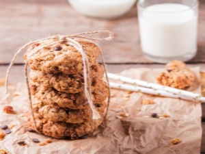  Is it possible to eat oatmeal cookies when breastfeeding and what are the limitations?