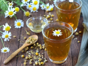  The benefits and harms of chamomile tea for women