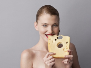  Is it possible to eat cheese while losing weight and what are the limitations?