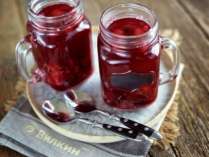  Compote of frozen berries: properties and recipes