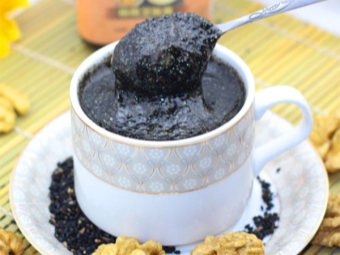  Black sesame with honey