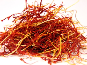  It looks like a low-quality saffron