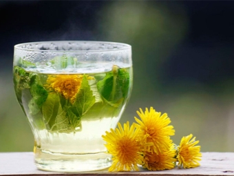  Dandelion Tea