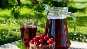  Sweet cherry juice: properties and secrets of cooking