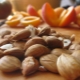  Apricot kernels: benefit and harm, use