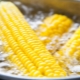  How to cook corn in a saucepan?