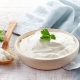  Can I use sour cream during breastfeeding and what are the contraindications?