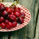  What is useful cherries during pregnancy and are there any contraindications?