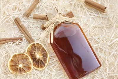  Honey and Cinnamon Liquor