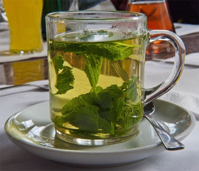  Tea menta és a melissa