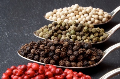  All kinds of peppercorns