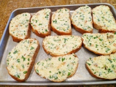  Mozzarella sandwiches