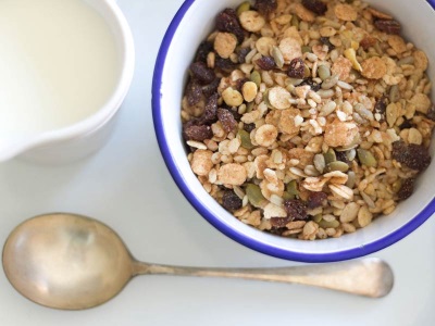  Muesli with Brazil nuts