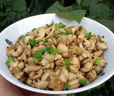  Fried Rain Mushrooms