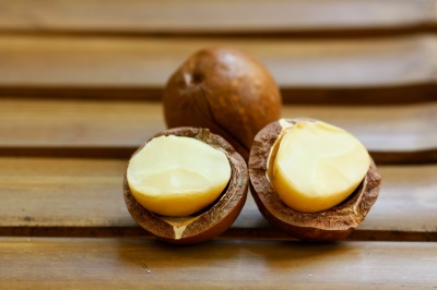  Macadamia nut contains a lot of phosphorus, which is perfectly absorbed due to the presence of other trace elements