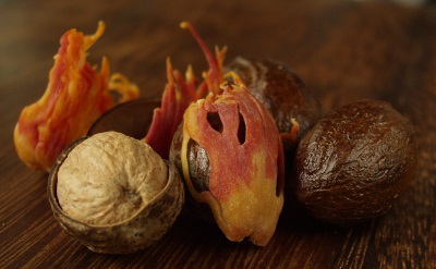  Fruits of nutmeg tree