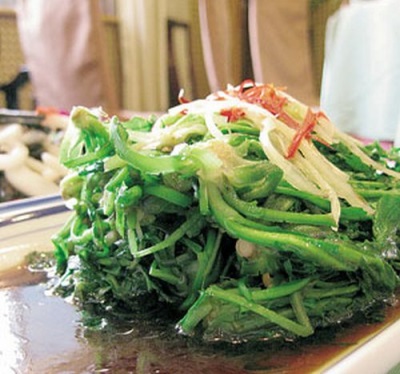  Salty leaves and shepherd's purse stalks