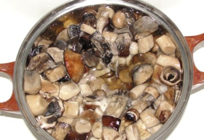  Boiled aspen mushrooms